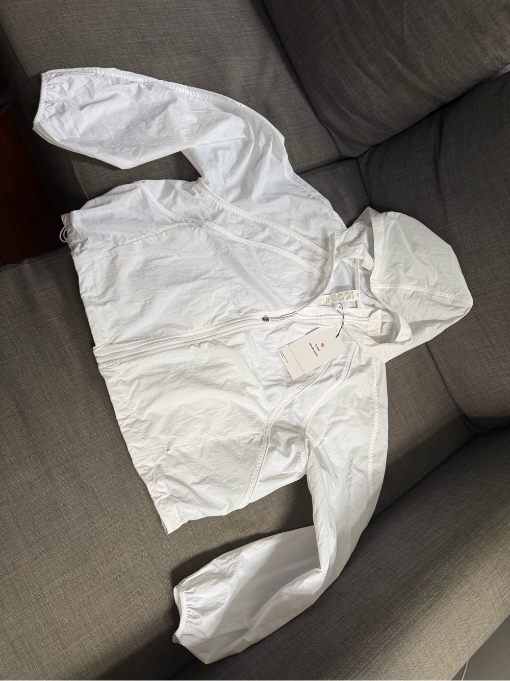 NWT Lululemon White Scuba Windbreaker Jacket - L